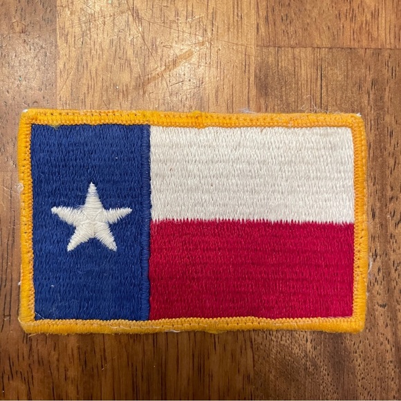 5 VTG Texas Flag Sew On Patches Appliqués 3.25”x2.25” Red White Blue 5:1 Gift - Picture 6 of 10